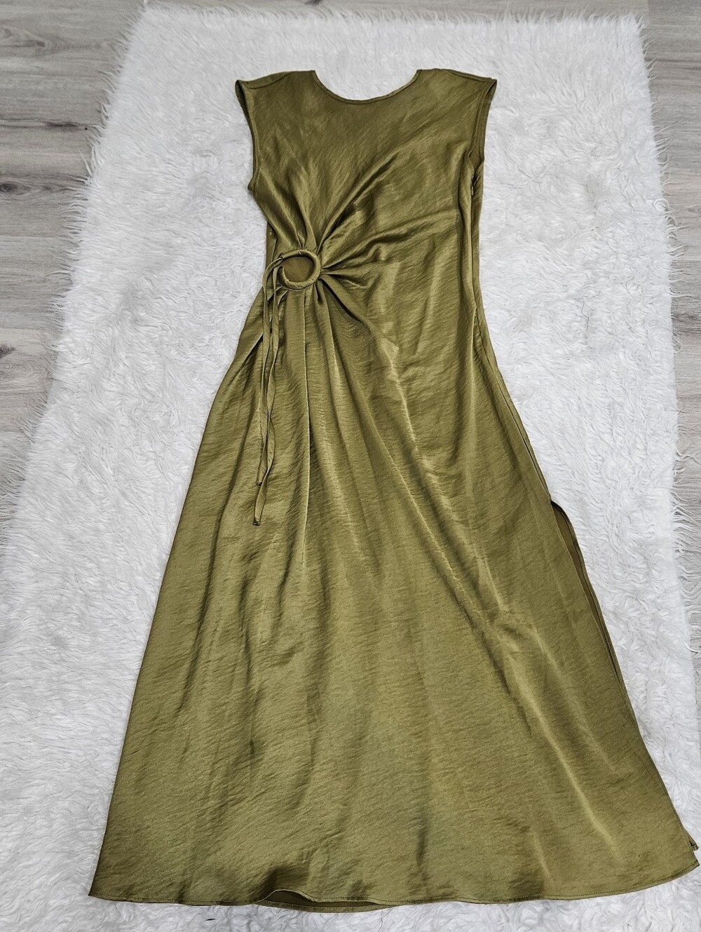 House of Harlow 1960 Olive Green Sleeveless Maxi Dress with Side Ring